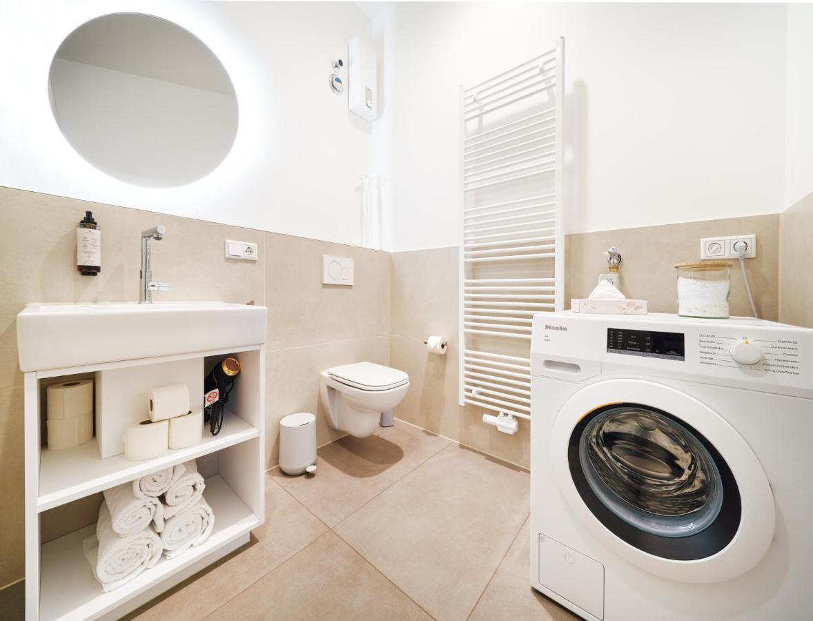 Design Apartment I Innenstadt I Kueche I Wifi ビンゲン・アム・ライン エクステリア 写真